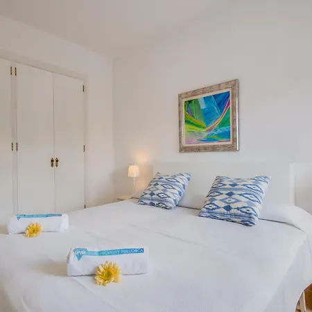 With Views Of The Bay Of Pollenca * アルクディア